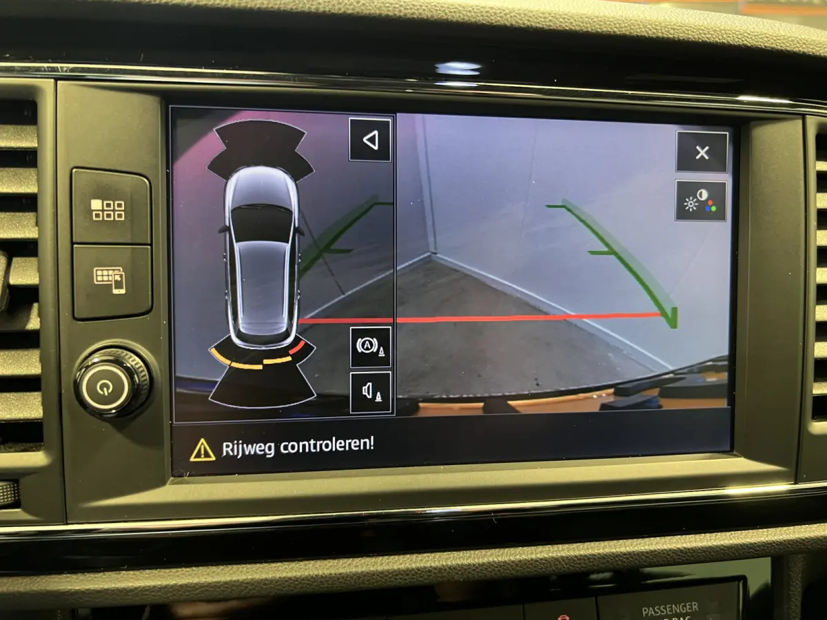 2.0 TSI CUPRA | 290PK! | Navigatie/Android/Apple Carplay | Stoelverwarming | PDC V+A | Cruise Control | Achteruitrijcamera | LMV 19"