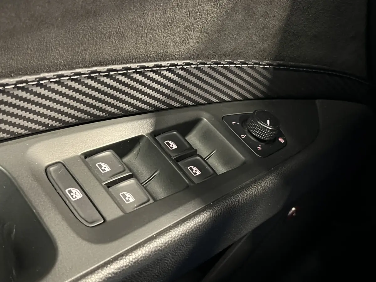 2.0 TSI CUPRA | 290PK! | Navigatie/Android/Apple Carplay | Stoelverwarming | PDC V+A | Cruise Control | Achteruitrijcamera | LMV 19"