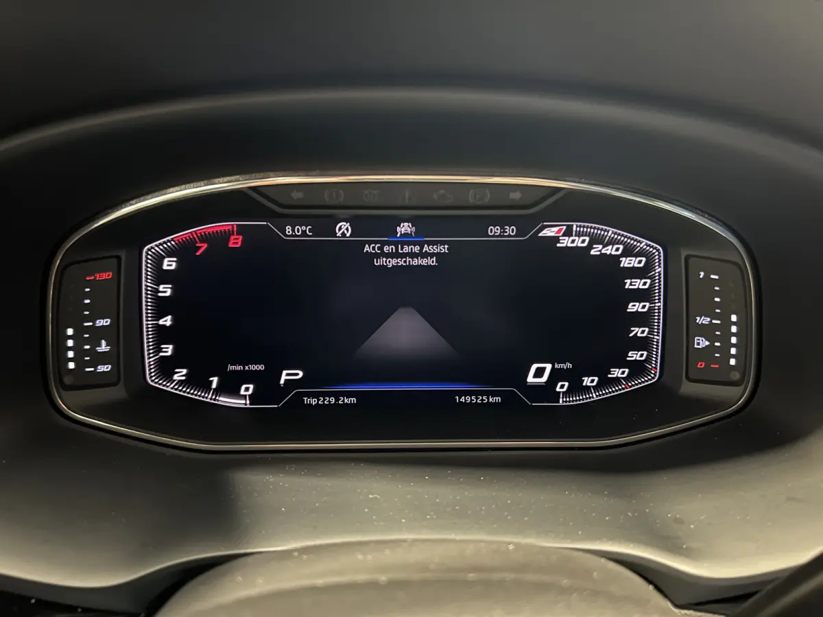 2.0 TSI CUPRA | 290PK! | Navigatie/Android/Apple Carplay | Stoelverwarming | PDC V+A | Cruise Control | Achteruitrijcamera | LMV 19"