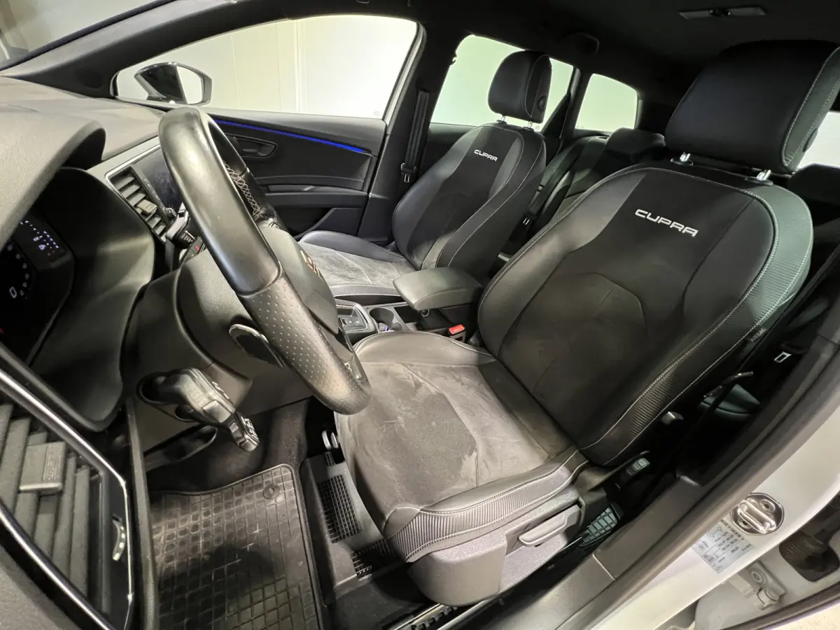 2.0 TSI CUPRA | 290PK! | Navigatie/Android/Apple Carplay | Stoelverwarming | PDC V+A | Cruise Control | Achteruitrijcamera | LMV 19"