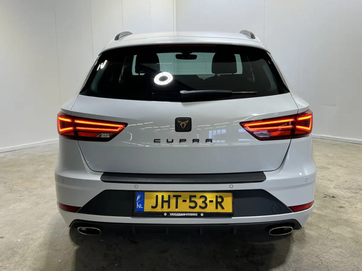 2.0 TSI CUPRA | 290PK! | Navigatie/Android/Apple Carplay | Stoelverwarming | PDC V+A | Cruise Control | Achteruitrijcamera | LMV 19"