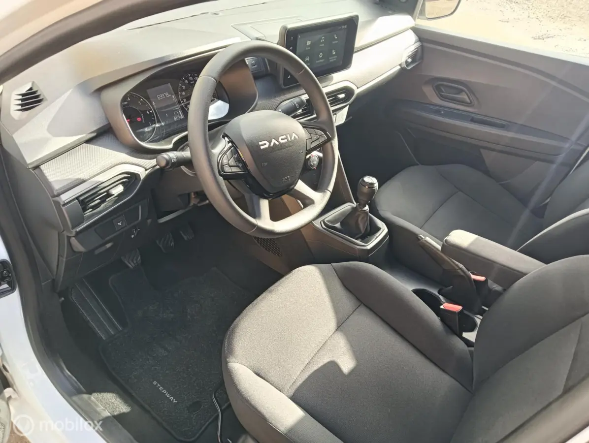 1.0 TCe 90 LED/CarPlay/PDC/4seiz.banden