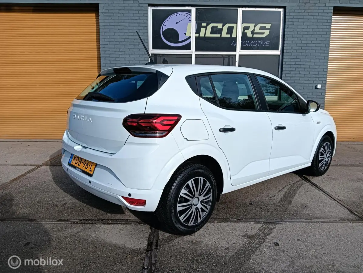 1.0 TCe 90 LED/CarPlay/PDC/4seiz.banden