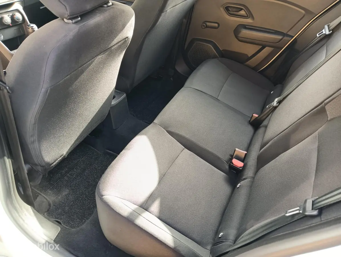 1.0 TCe 90 LED/CarPlay/PDC/4seiz.banden