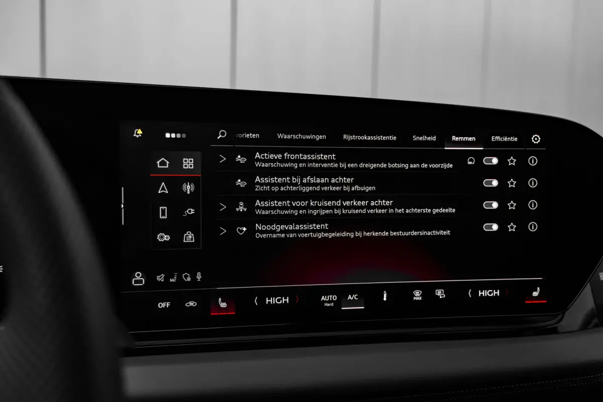 S edition, A6 e-tron (2025) | Audi smartphone interface | Comfortsleutel | Elektrisch instelbare voorstoelen