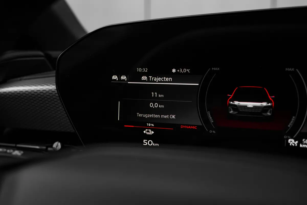 S edition, A6 e-tron (2025) | Audi smartphone interface | Comfortsleutel | Elektrisch instelbare voorstoelen