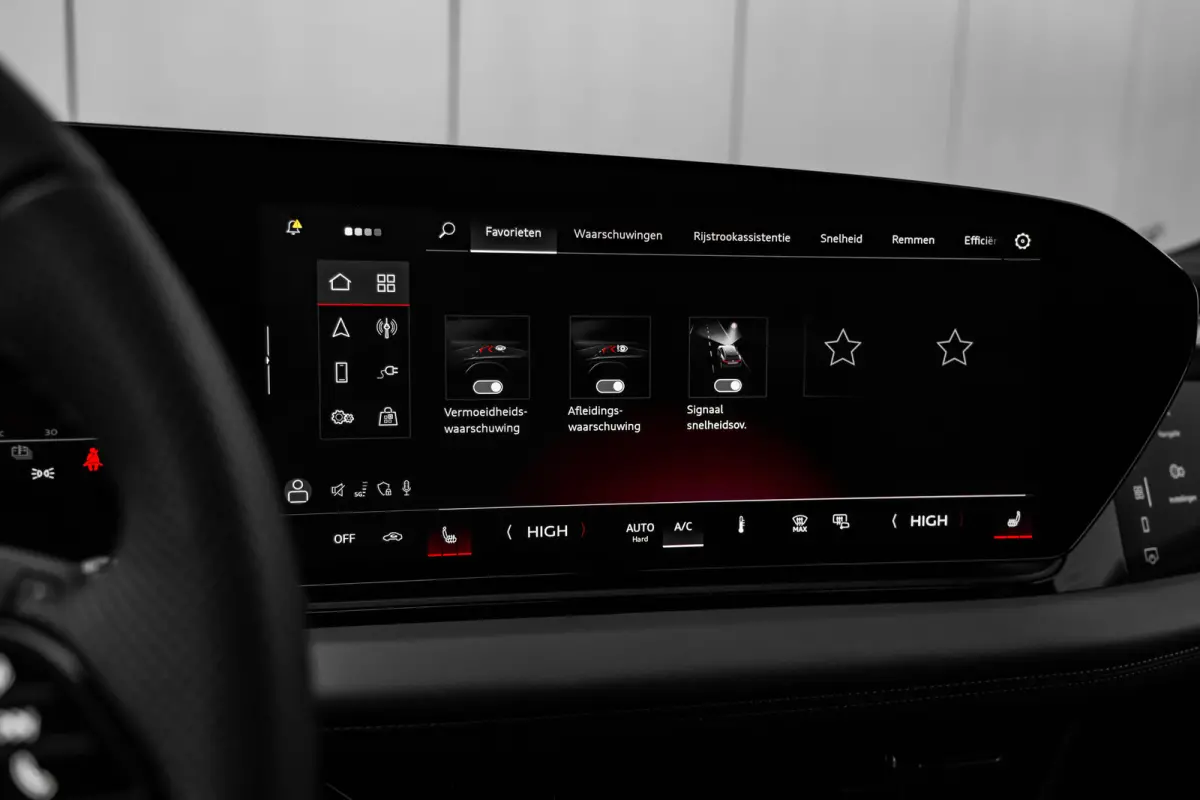 S edition, A6 e-tron (2025) | Audi smartphone interface | Comfortsleutel | Elektrisch instelbare voorstoelen