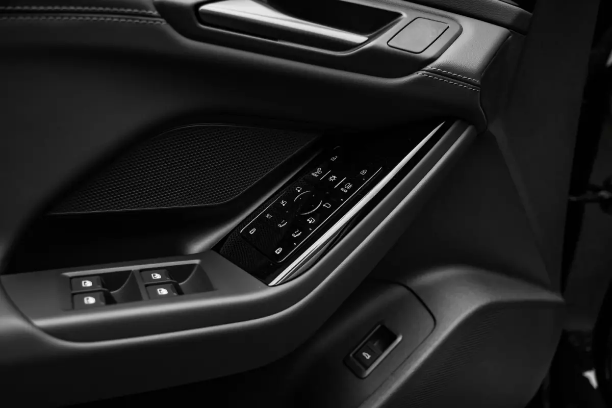 S edition, A6 e-tron (2025) | Audi smartphone interface | Comfortsleutel | Elektrisch instelbare voorstoelen