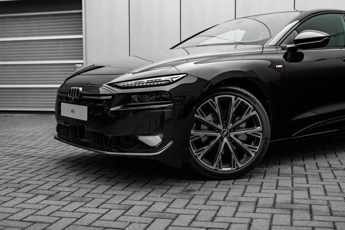S edition, A6 e-tron (2025) | Audi smartphone interface | Comfortsleutel | Elektrisch instelbare voorstoelen