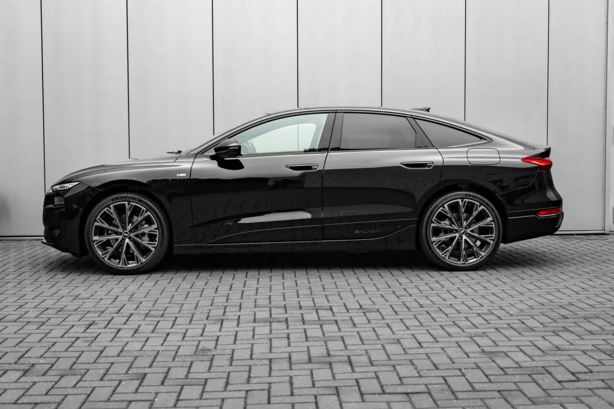 S edition, A6 e-tron (2025) | Audi smartphone interface | Comfortsleutel | Elektrisch instelbare voorstoelen