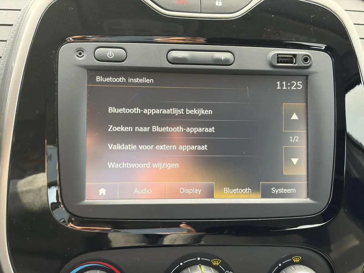 0.9 TCe Expression 2e Eigenaar,Navi,Trekhaak,Pdc,Airco,Cruise,Lm velgen,N.A.P,Weinig Km,Apk tot 01-2027