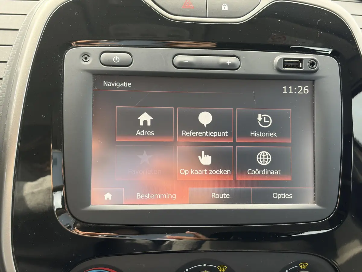 0.9 TCe Expression 2e Eigenaar,Navi,Trekhaak,Pdc,Airco,Cruise,Lm velgen,N.A.P,Weinig Km,Apk tot 01-2027