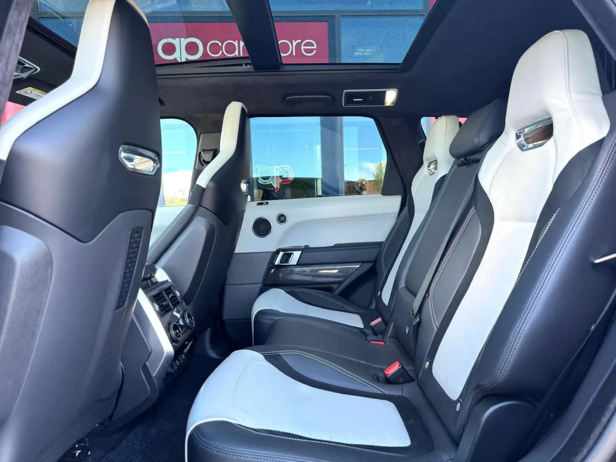 P575 SVR Full | Panorama | Carbon | Stoelverkoeling | Luchtvering | Alcantara hemel | BTW