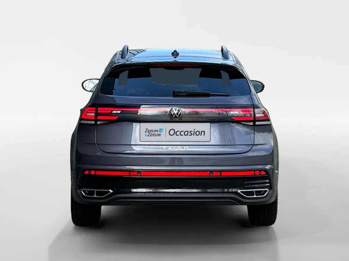 R-Line | Camera | Keyless | Apple Carplay / Android Auto |