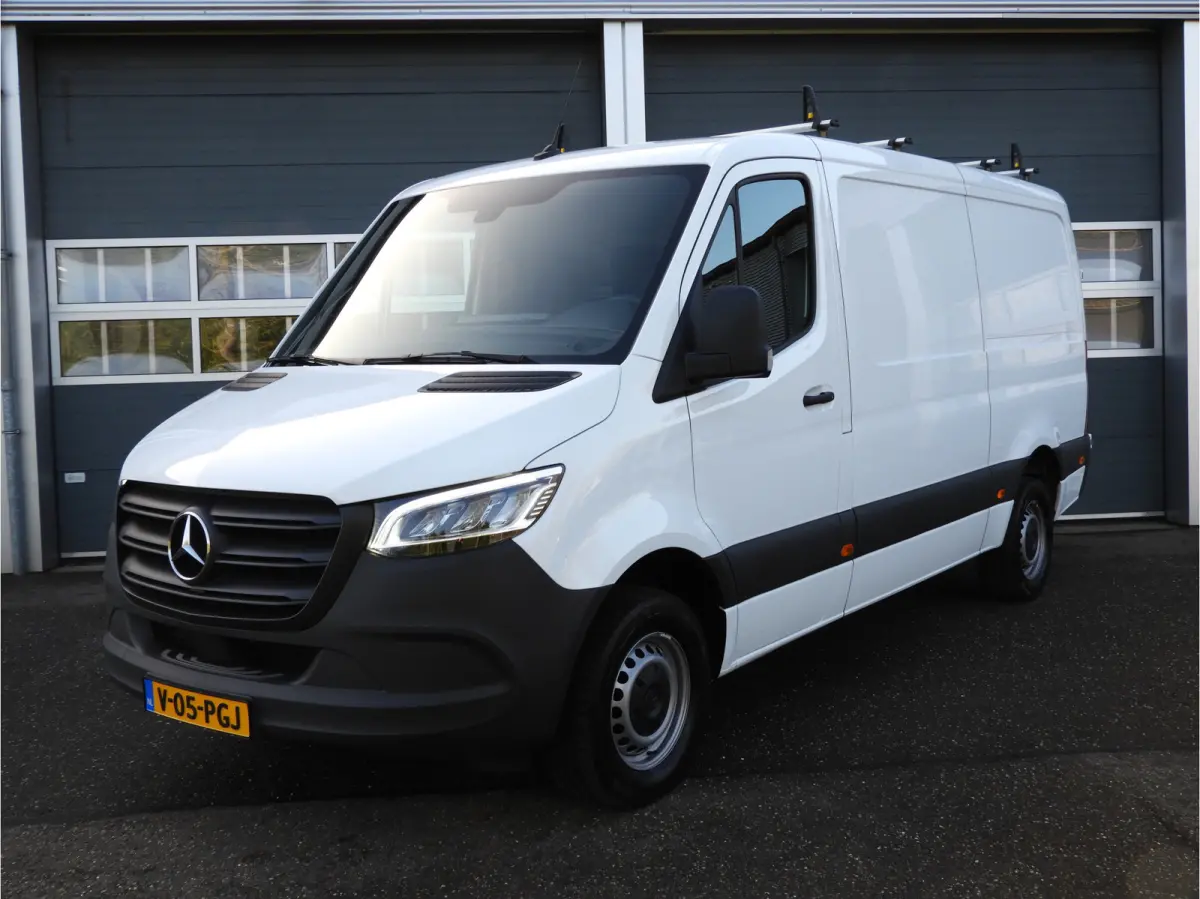 317 1.9 CDI L2H1 RWD AUT | LED | CAMERA | TREKHAAK