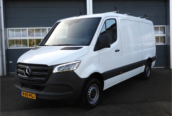 317 1.9 CDI L2H1 RWD AUT | LED | CAMERA | TREKHAAK