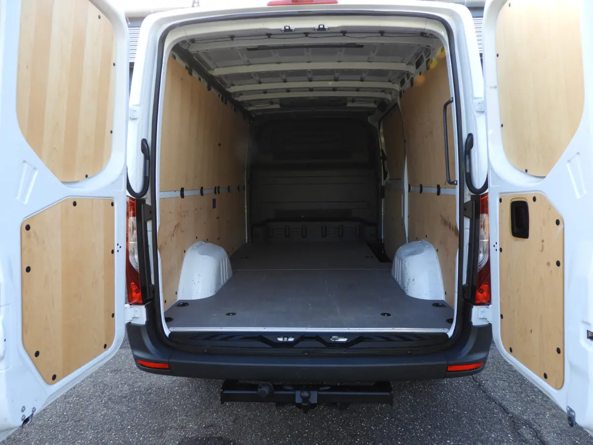 317 1.9 CDI L2H1 RWD AUT | LED | CAMERA | TREKHAAK