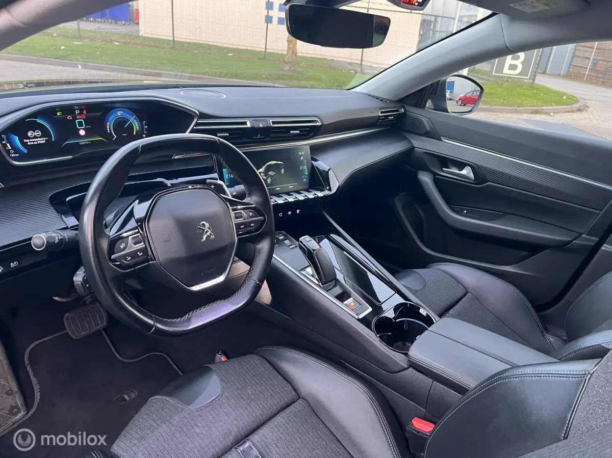 1.6 HYbrid Blue Lease Allure | Automaat |
