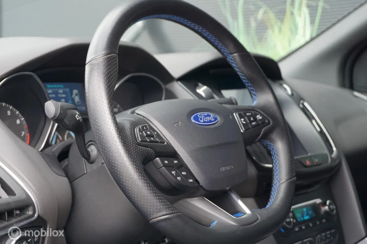 1.6 EcoBoost RS LSD Look 197 PK Apple Carplay