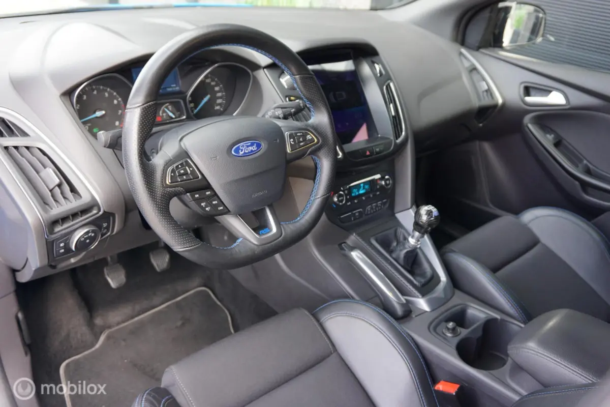 1.6 EcoBoost RS LSD Look 197 PK Apple Carplay