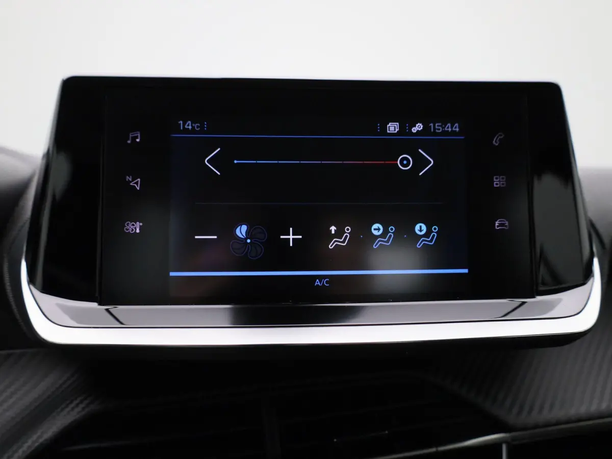1.2 PureTech Active Pack | Airco | Navigatie | Parkeersensoren | Apple Carplay/Android Auto |