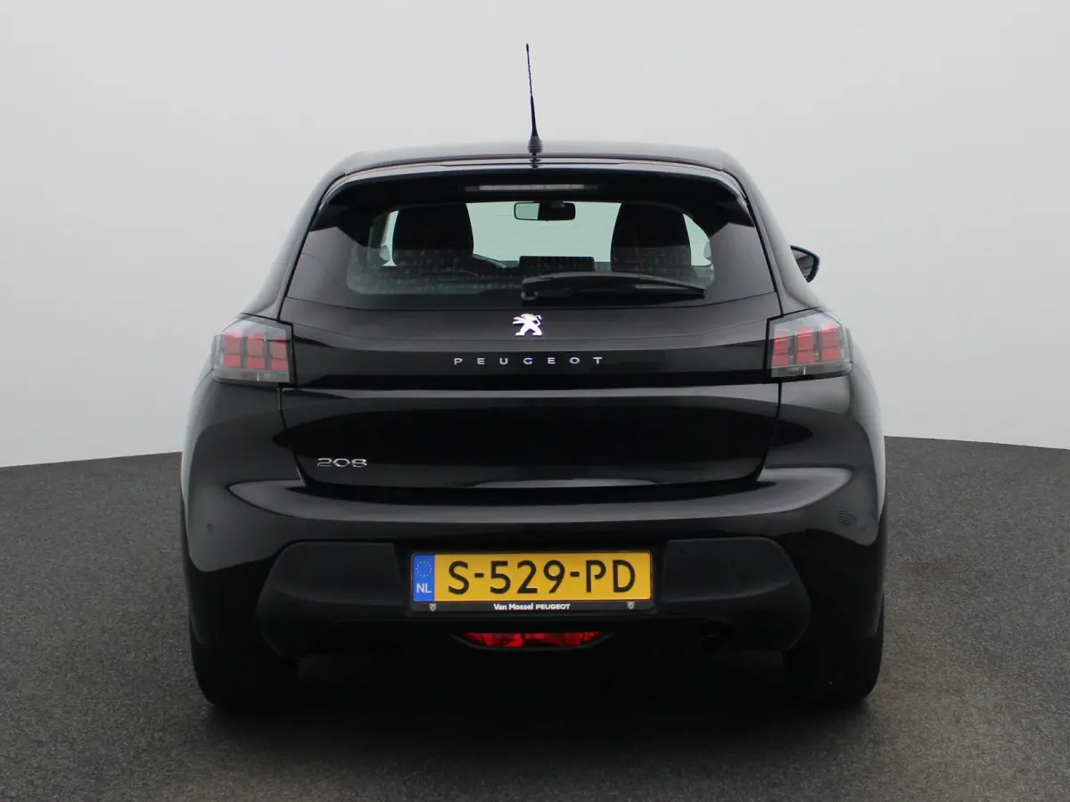 1.2 PureTech Active Pack | Airco | Navigatie | Parkeersensoren | Apple Carplay/Android Auto |