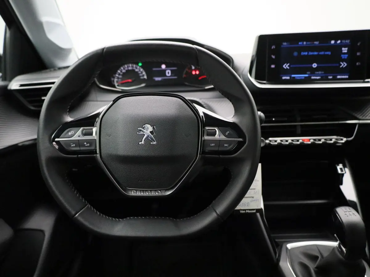 1.2 PureTech Active Pack | Airco | Navigatie | Parkeersensoren | Apple Carplay/Android Auto |
