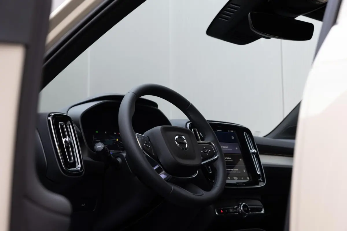 B3 Core Mild Hybrid | Keyless | LED | Camera