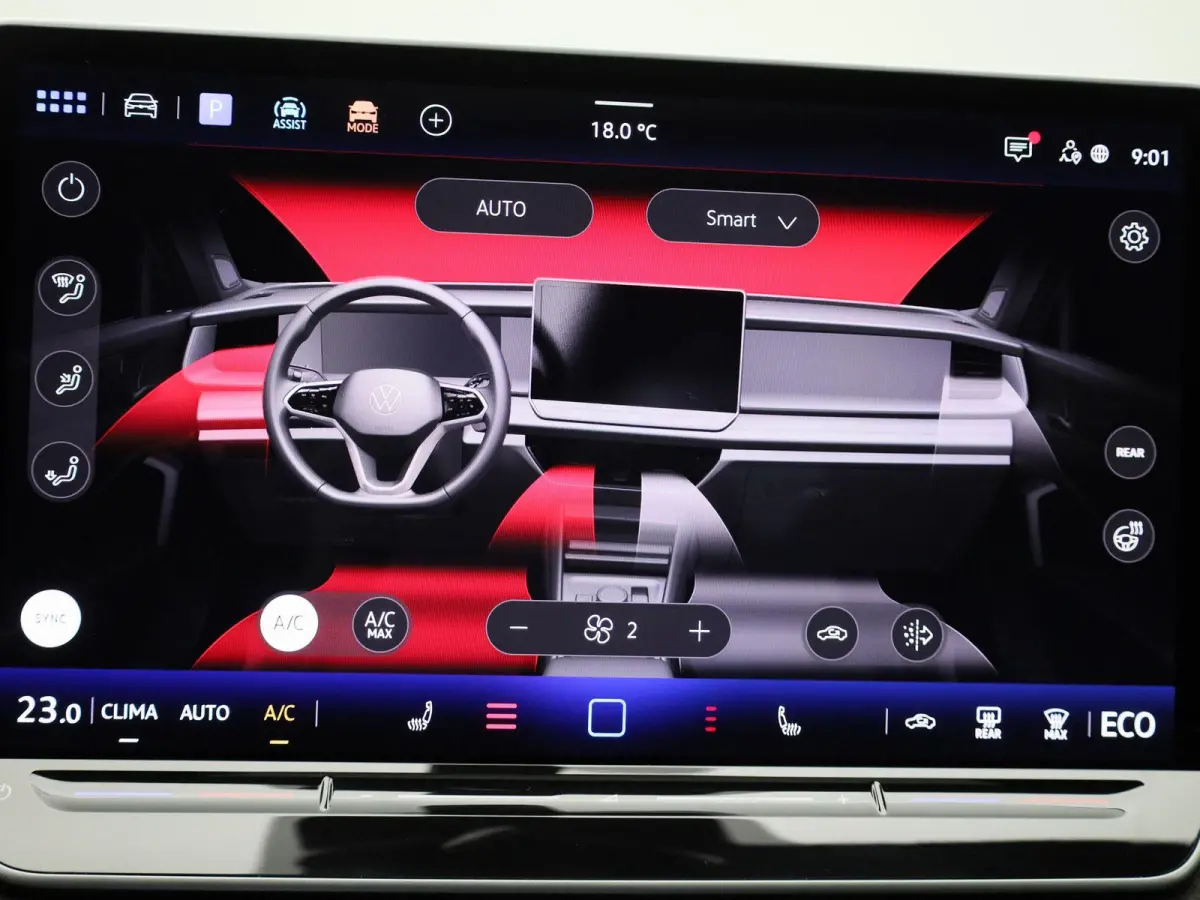 1.5 eHybrid R-Line Edition 272 PK| SoH 100% | Panorama Dak | Trekhaak | Navigatie + (Groot Scherm) | Head-Up Display | Stoelverwarming | Stuurwielverwarming