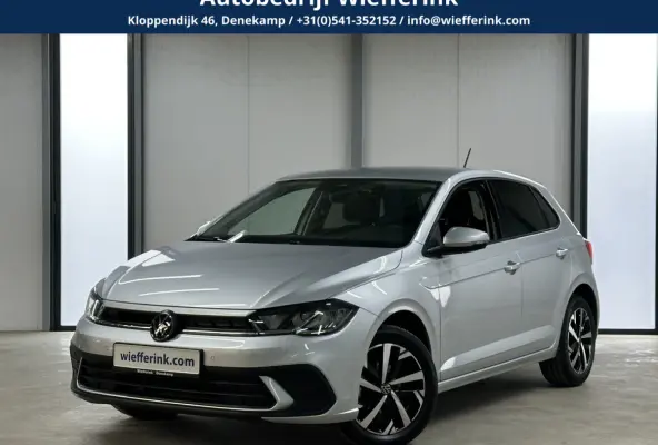 1.0 TSI Life Edition 95 pk Apple | Clima | Carplay/Android Auto| LED | Camera |