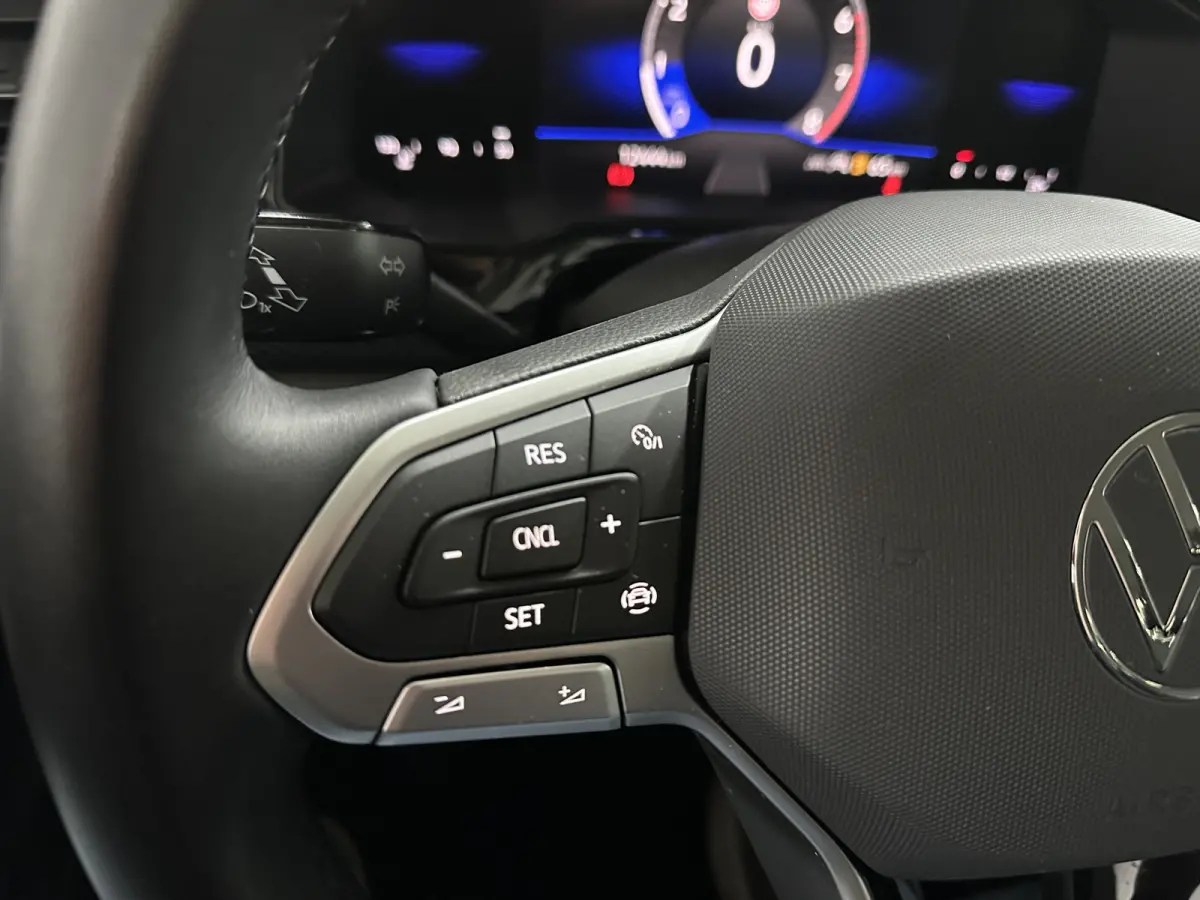 1.0 TSI Life Edition 95 pk Apple | Clima | Carplay/Android Auto| LED | Camera |
