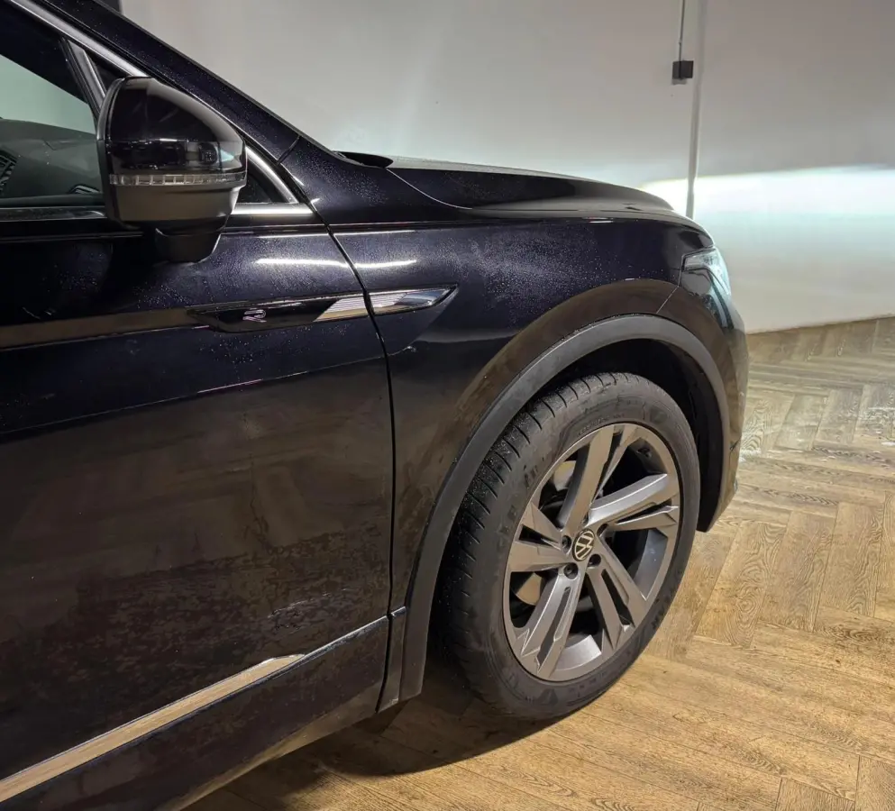 1.5 TSI R-Line PANO KEYLESS CAM