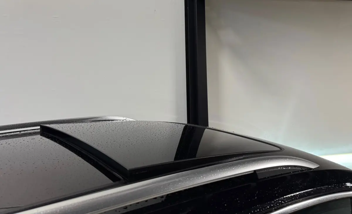 1.5 TSI R-Line PANO KEYLESS CAM