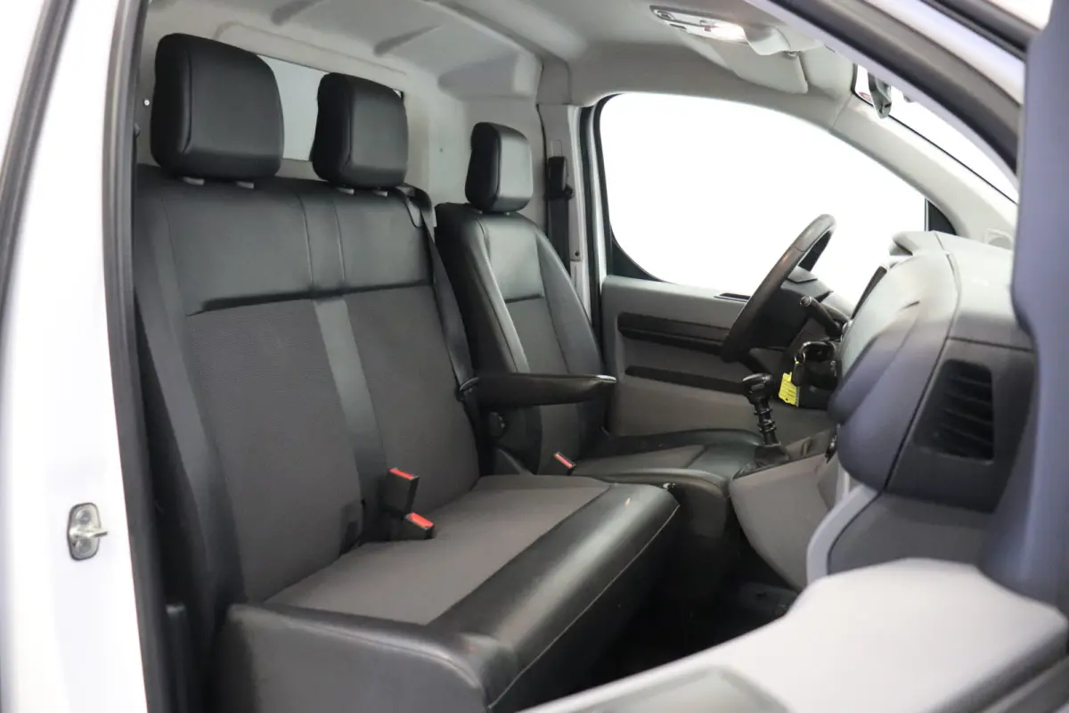 2.0 CDTI 122PK L2 EURO 6 - Airco - Navi - Cruise - €12.900,- Excl.