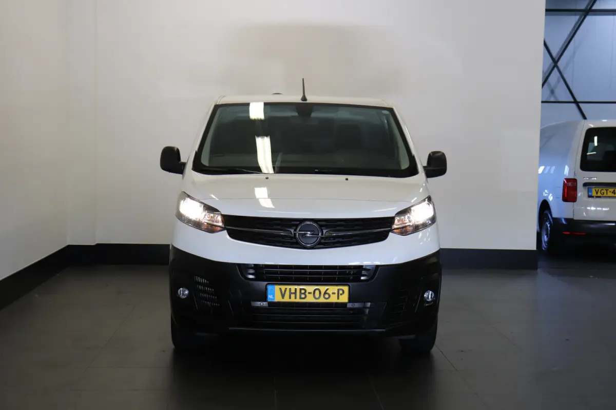 2.0 CDTI 122PK L2 EURO 6 - Airco - Navi - Cruise - €12.900,- Excl.