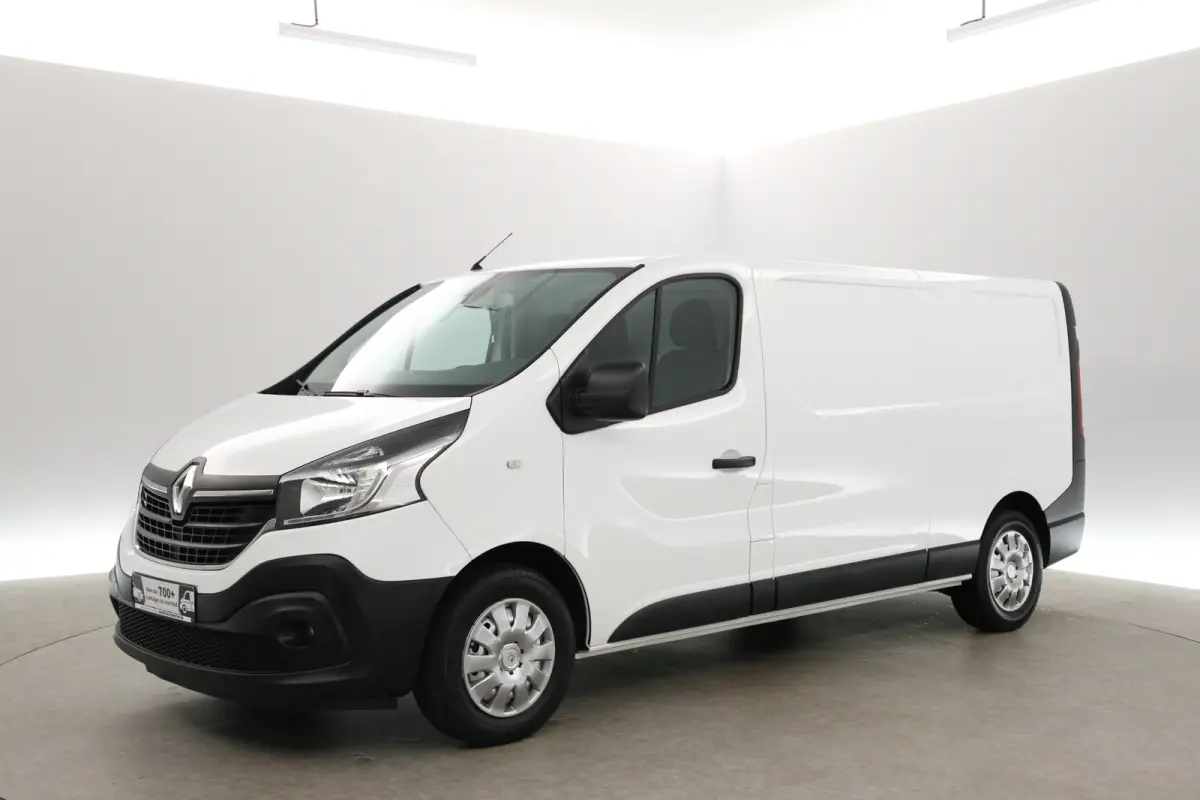 2.0 dCi 145PK L2H1 | Automaat | Airco | Cruise | Camera | 3 Zits | Trekhaak | Stoelverw.