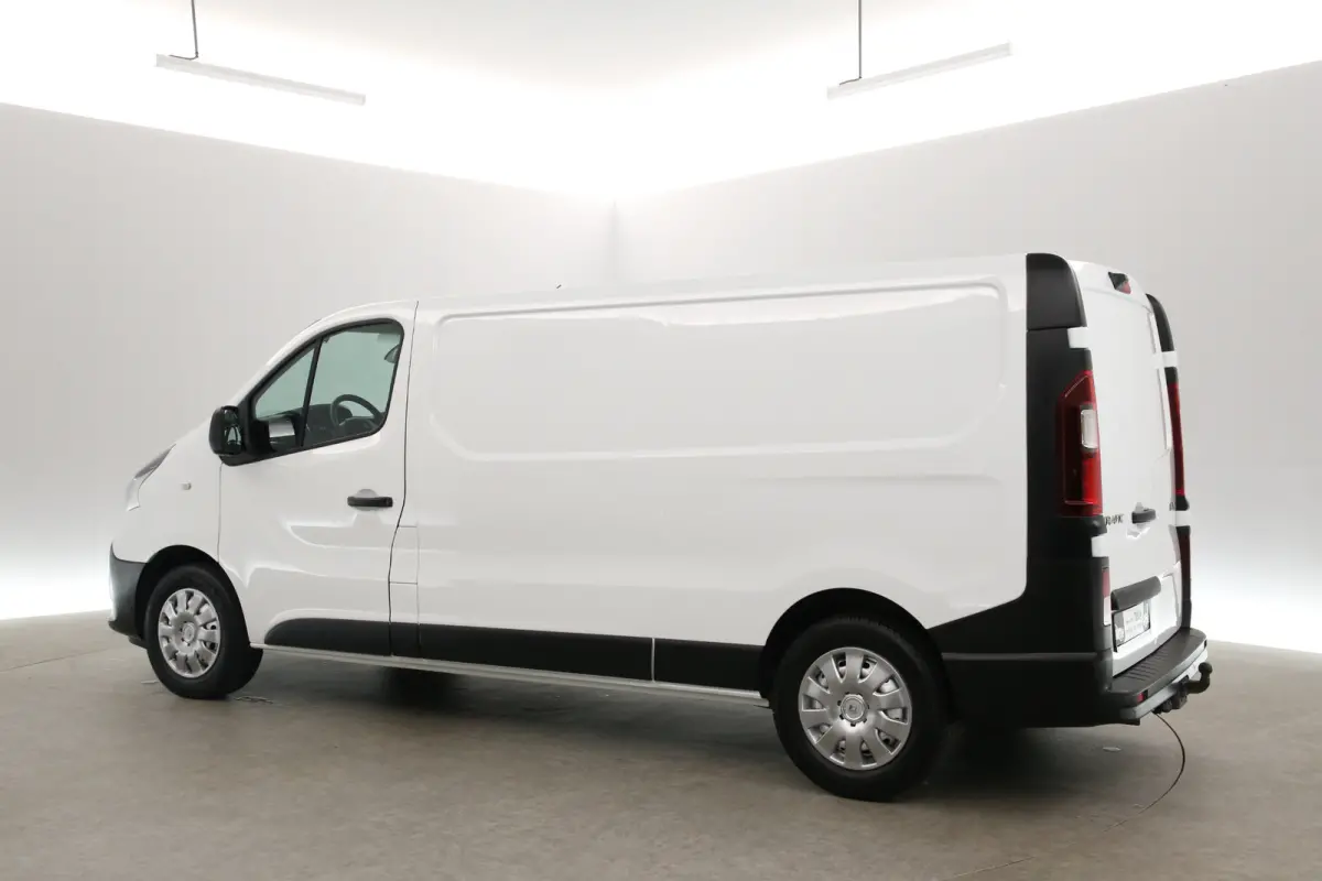 2.0 dCi 145PK L2H1 | Automaat | Airco | Cruise | Camera | 3 Zits | Trekhaak | Stoelverw.
