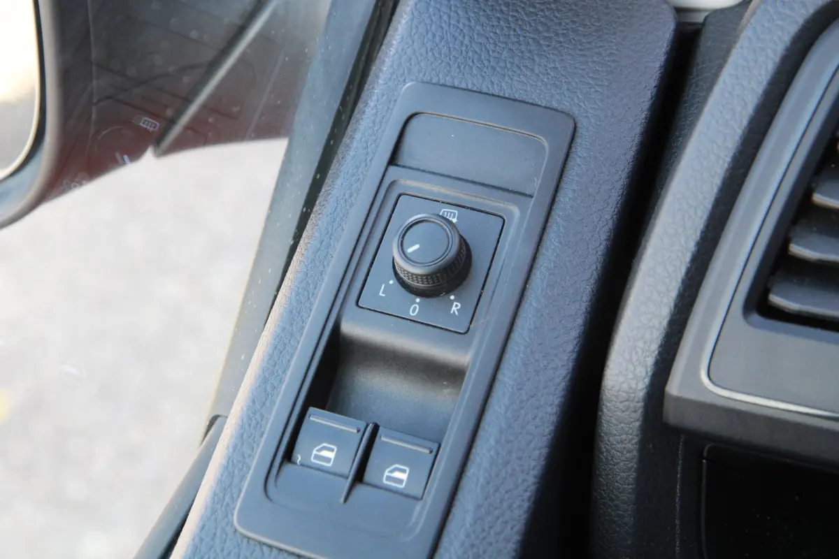 2.0 TDI L1H1 Comfortline / 150PK Automaat / Klep / inrichting laadruimte