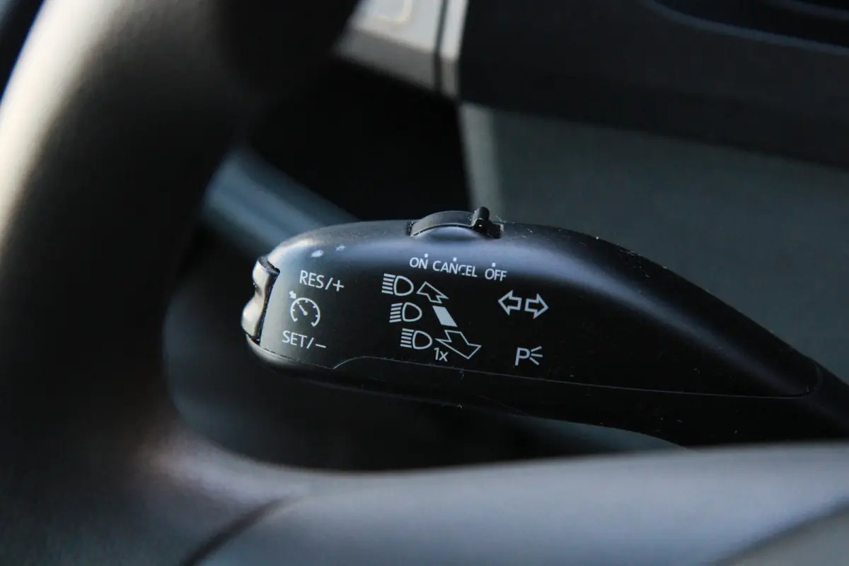 2.0 TDI L1H1 Comfortline / 150PK Automaat / Klep / inrichting laadruimte