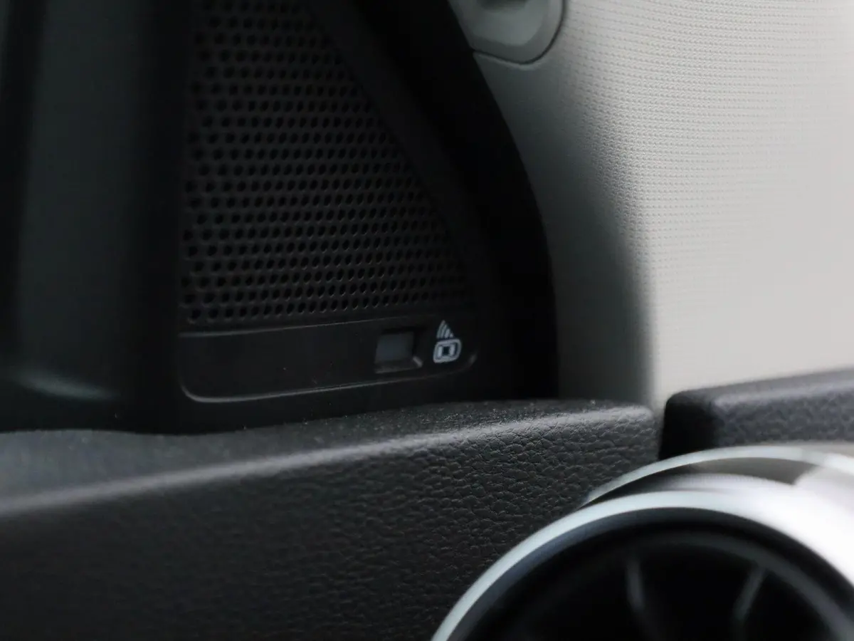 1.5 TGDI Comfort PHEV | CAMERA | NAVIGATIE | LEDER | CLIMATE CONTROL