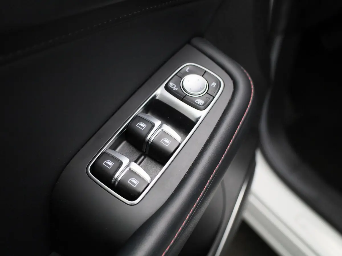 1.5 TGDI Comfort PHEV | CAMERA | NAVIGATIE | LEDER | CLIMATE CONTROL
