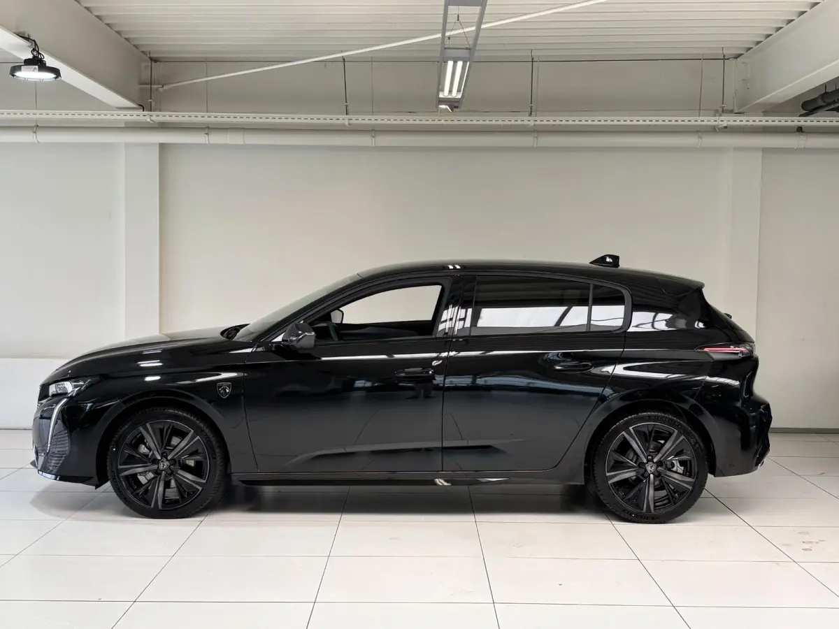 1.2 Hybrid 145 e-DCS6 GT 360 Camera l Elek. verstelbare AGR bestuurdersstoel