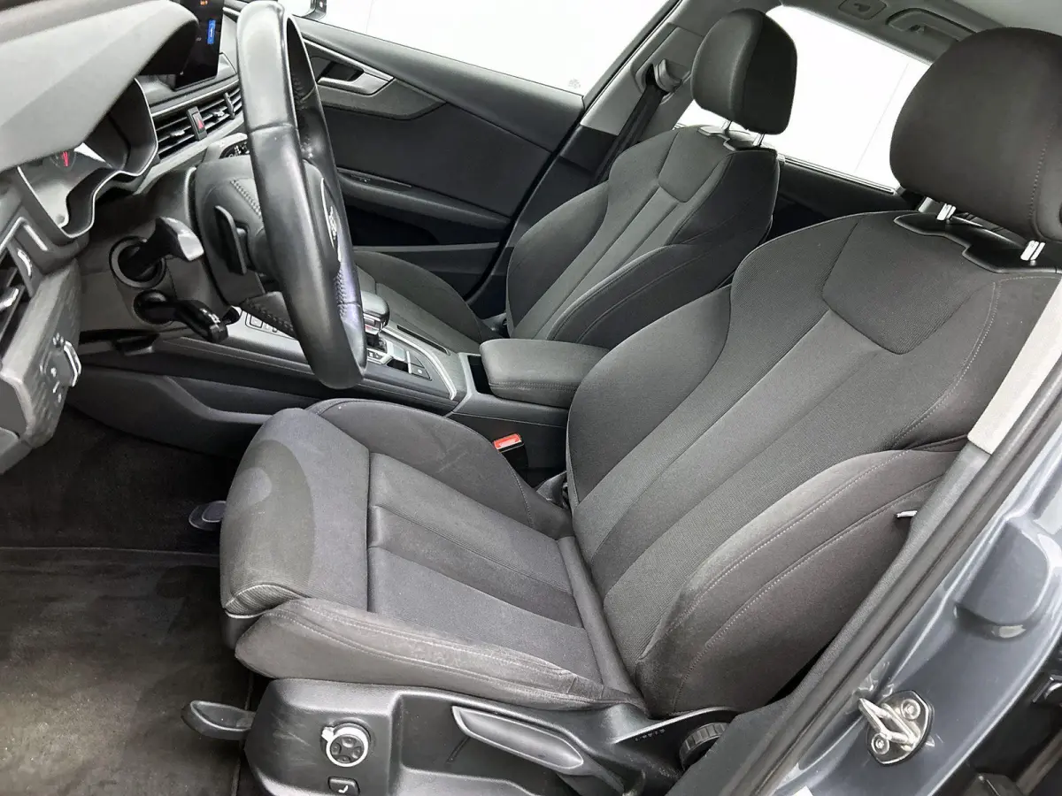 1.4 TFSI Sport S line black edition | Cruise Control | Massagefunctie | Achteruitrijcamera | Airco |