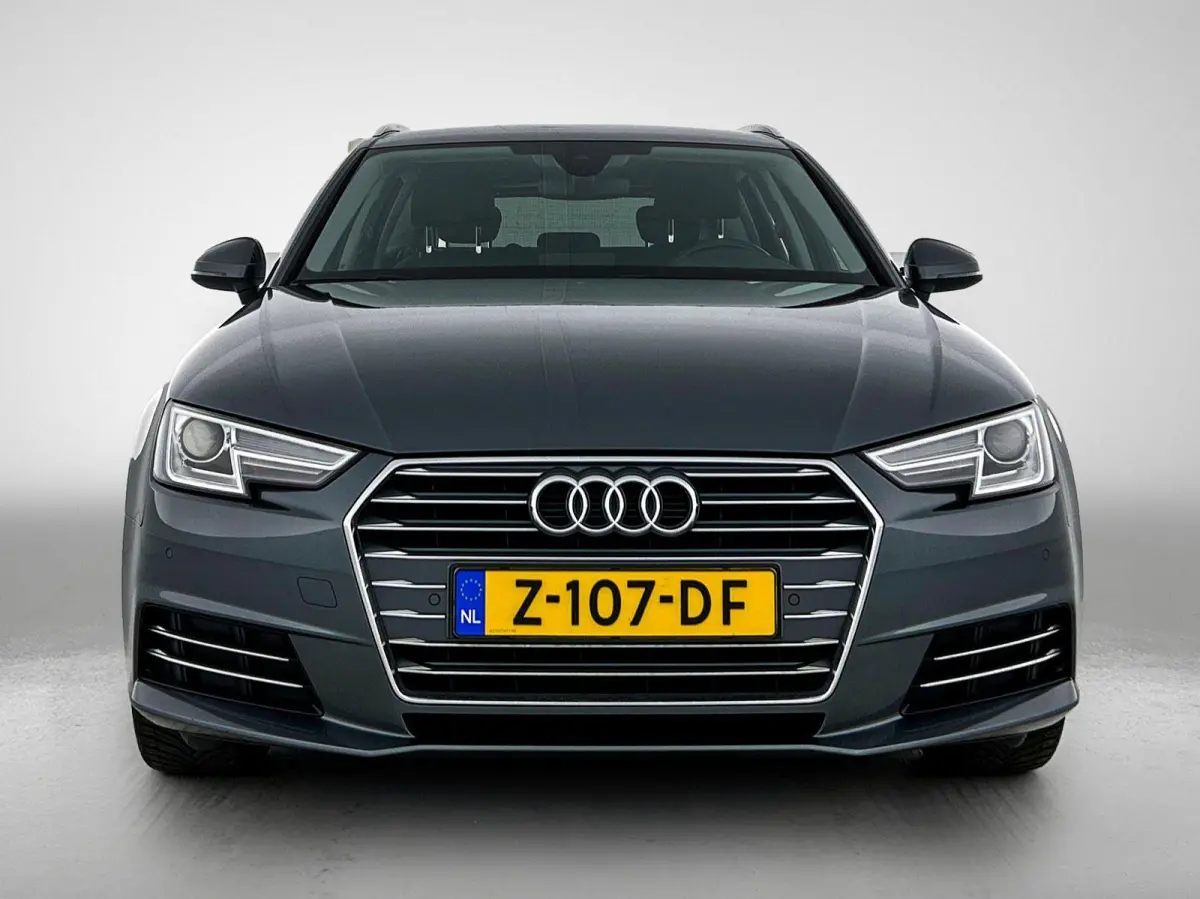 1.4 TFSI Sport S line black edition | Cruise Control | Massagefunctie | Achteruitrijcamera | Airco |