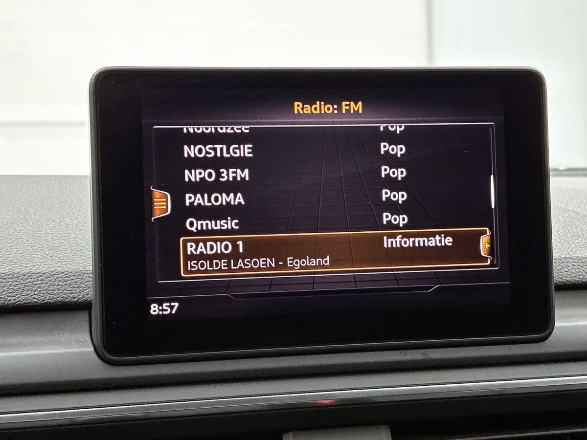 1.4 TFSI Sport S line black edition | Cruise Control | Massagefunctie | Achteruitrijcamera | Airco |
