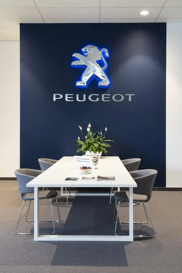 1.2 Hybrid Max 145pk Automaat | 8 Jaar Garantie | Navigatie | Camera | Climate Control | Cruise Control | 17"LMV | LED | Dodehoekdetectie | Apple Carplay/Android Auto |
