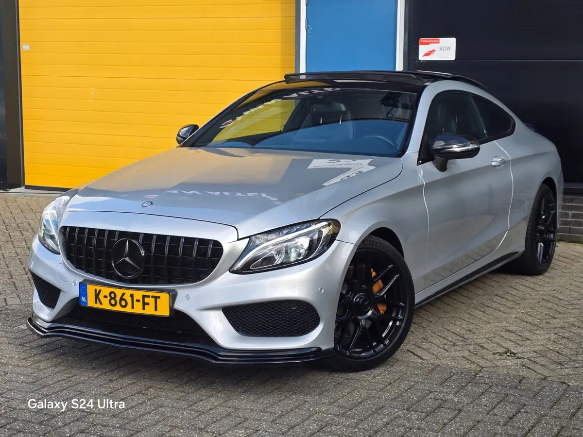 250 d Edition 1 / AUT / Navi / Camera / Memory / Elek Stoelen / Leder / BURMESTER / Open Pano / Cruis