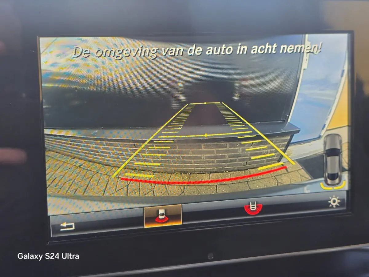 250 d Edition 1 / AUT / Navi / Camera / Memory / Elek Stoelen / Leder / BURMESTER / Open Pano / Cruis