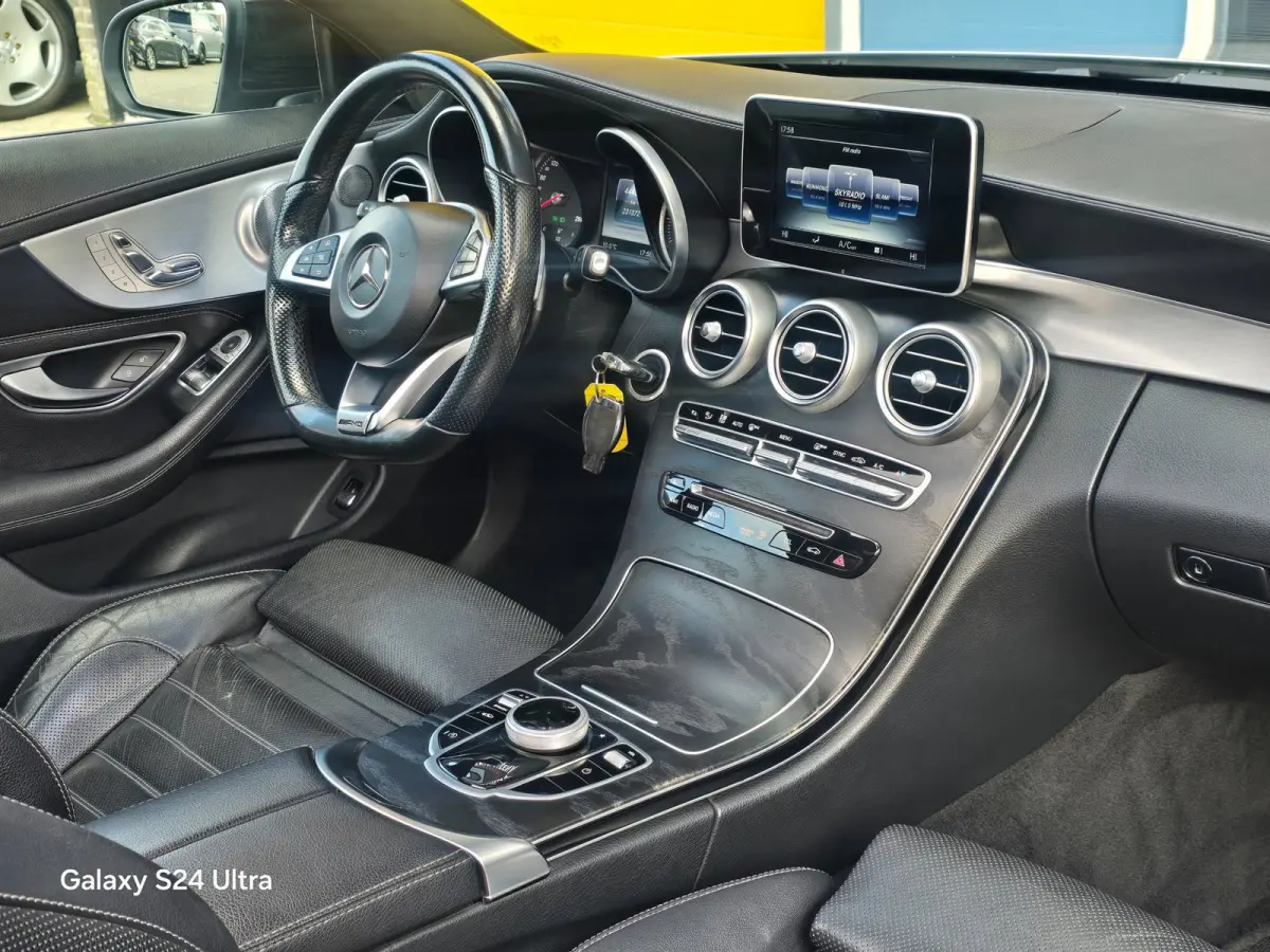 250 d Edition 1 / AUT / Navi / Camera / Memory / Elek Stoelen / Leder / BURMESTER / Open Pano / Cruis