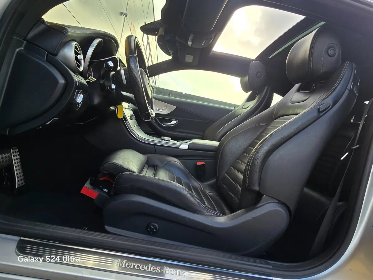 250 d Edition 1 / AUT / Navi / Camera / Memory / Elek Stoelen / Leder / BURMESTER / Open Pano / Cruis